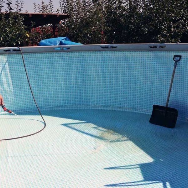 How to Keep Above Ground Pools Clean? Organize With Sandy