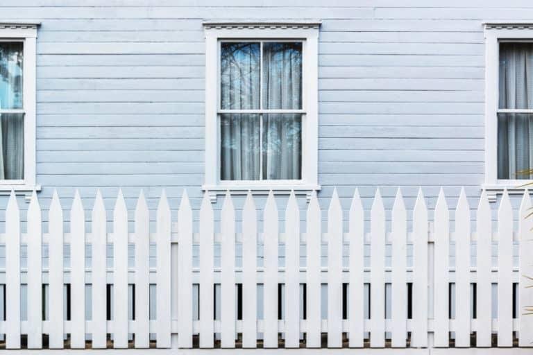 Florida Style Picket Fence