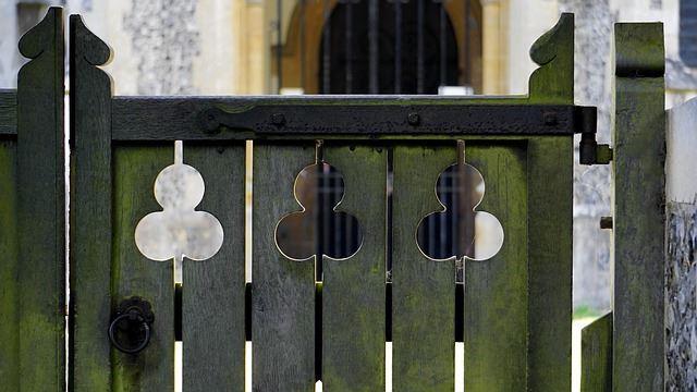 Vintage Gate