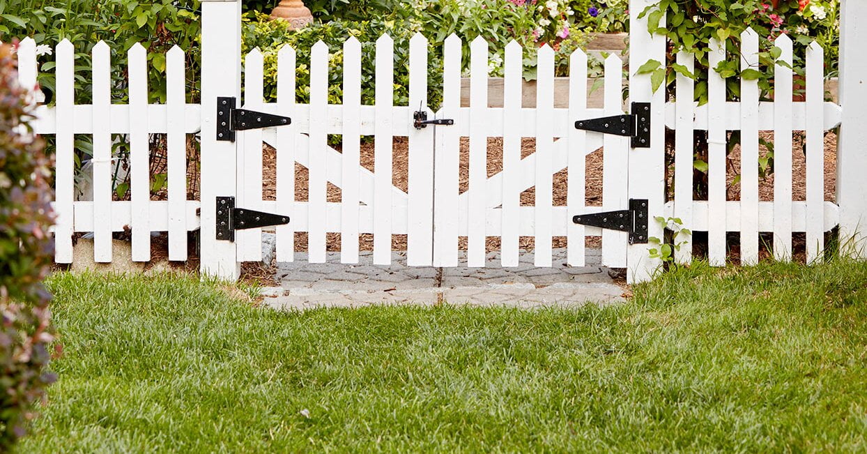 Can You Turn a Fence Panel into a Gate? Organize With Sandy