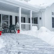 How to Salt or Sand your Driveway During Winters