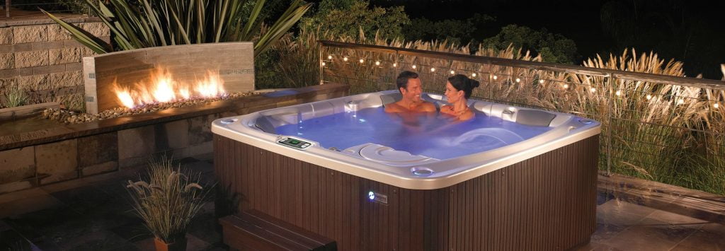 Jacuzzi Vs. Hot Tub – Everything You Need to Know