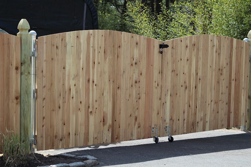 Should Your Fence Gate Swing in Or Out? Organize With Sandy