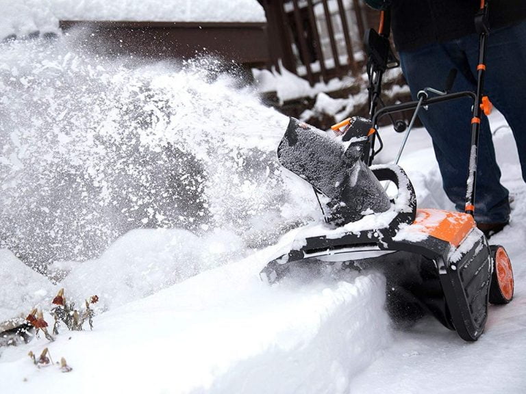 What To Do When The Electric Start on Your Snow Blower Doesn't Work
