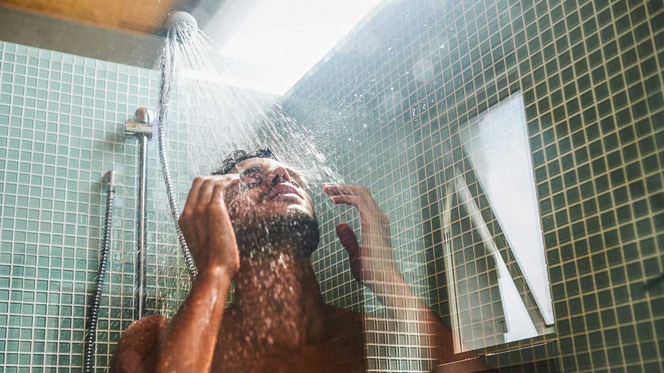 Cold Shower vs. Hot Shower: Benefits, Post-Workout, and More