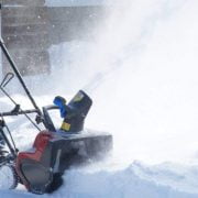 Electric Snow Blower vs. Gas Snow Blower: Which one to Choose? 