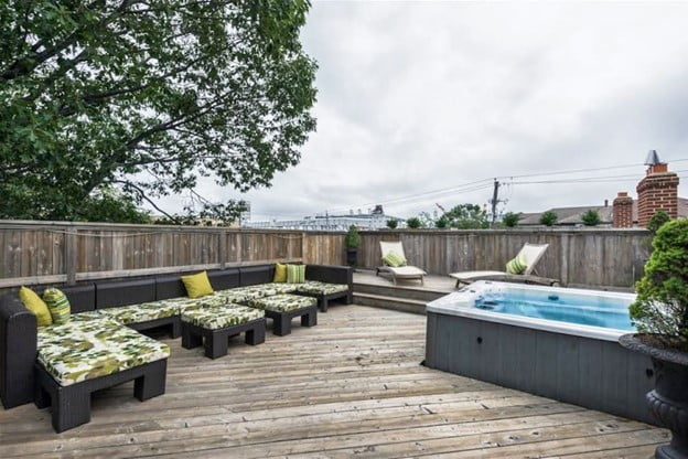 Large space Hot tub Decks