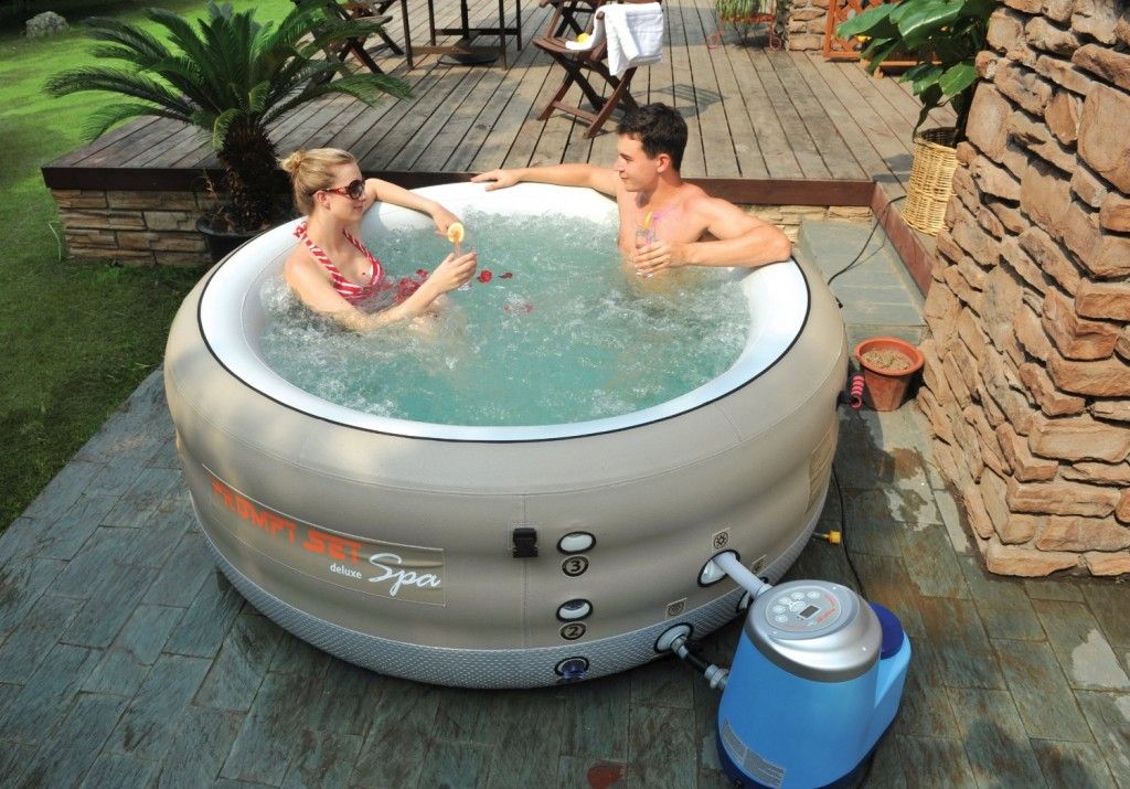 PORTABLE 4 PERSON SPA