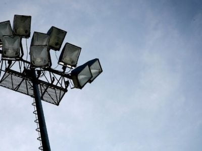 Spotlight VS Floodlight: Let us Compare and Contrast