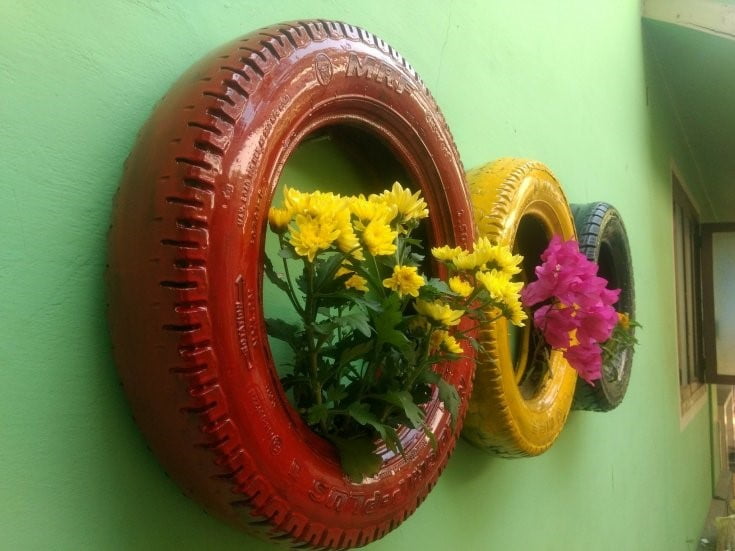 Uses of Old Tyres in Garden