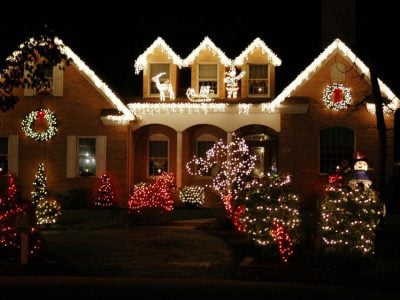 16 of the Best Outdoor Christmas Decoration Ideas
