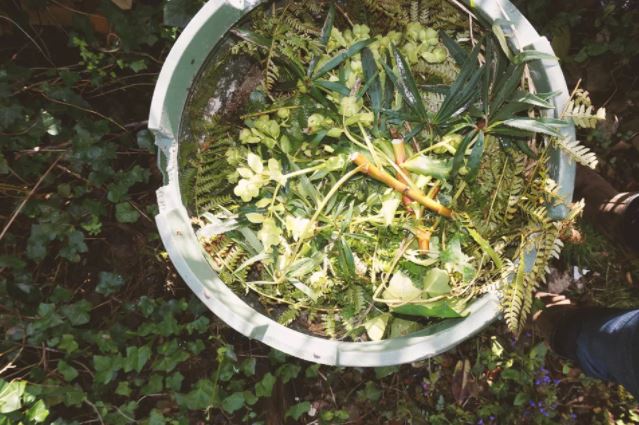 Garage Bin Composter