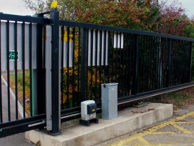 How to Install an Electric Sliding Gate 
