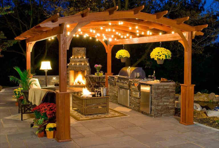 Patio Outdoor Kitchen