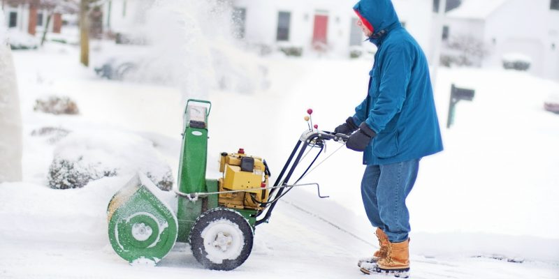 Toro vs. Honda Snowblower, Which One is Best for You?