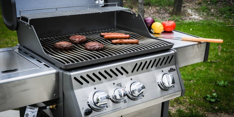 Which 3 Burner Gas Grills Should You Choose to Buy in 2021?