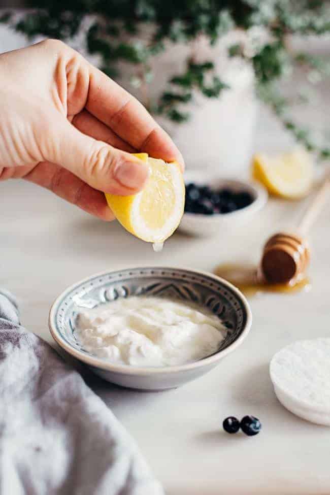 How to Make An At-Home Yogurt Face Mask | HelloGlow.co