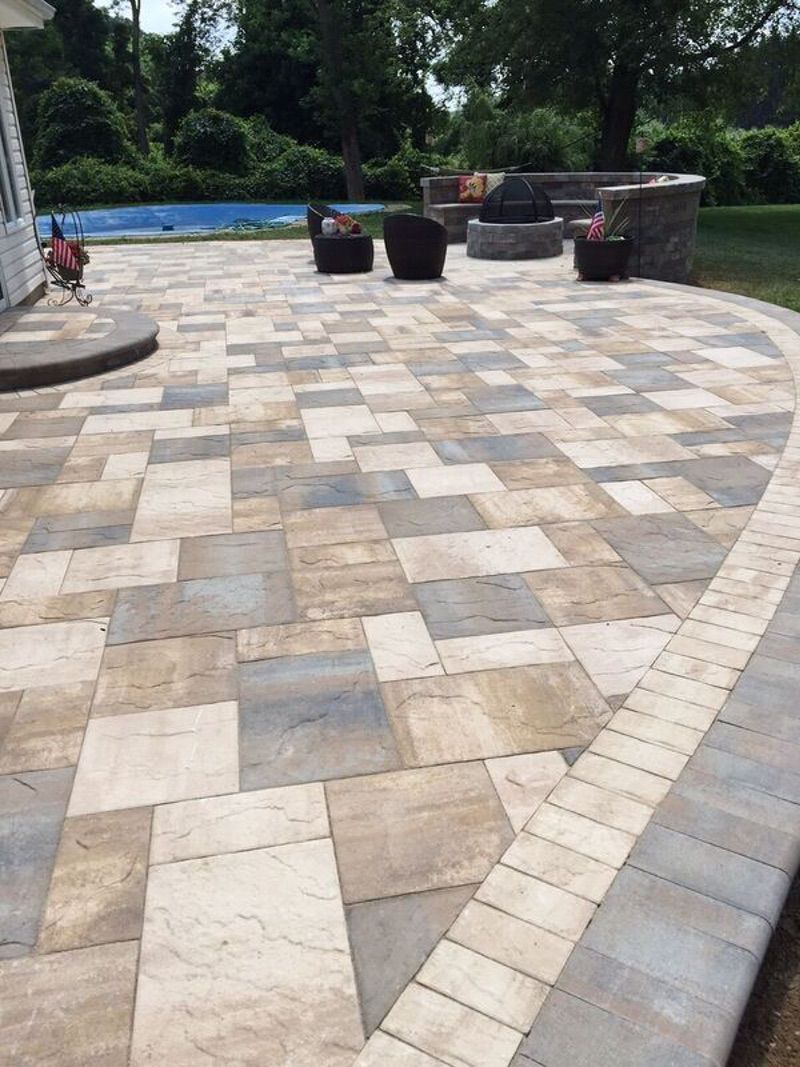 Flagstone Patio with Light Colours