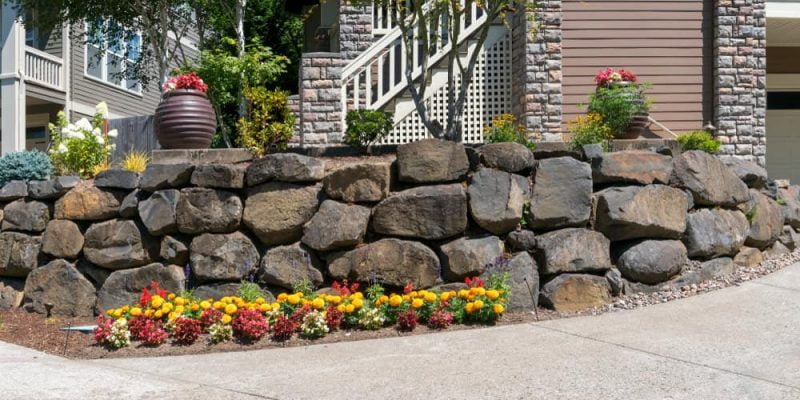 Top 5 Retaining Wall Alternatives for Your Backyard