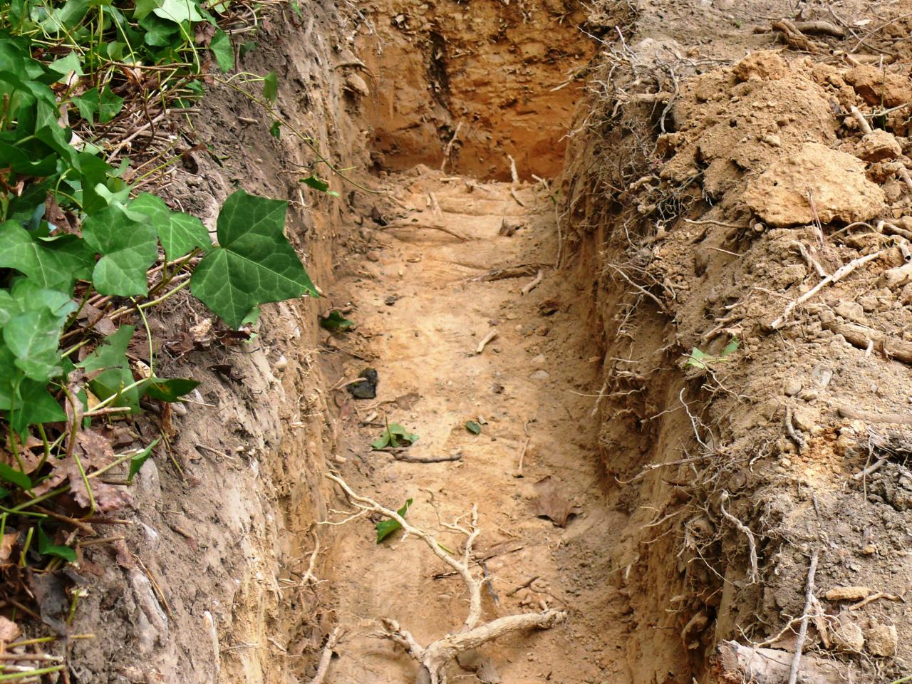 Retaining Walls Start the Process of Digging