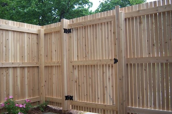 The Best Ways to Install a Fence Gate