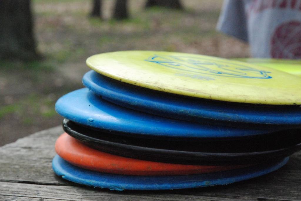 The Ultimate Guide To Throwing A Frisbee Golf Disc Straight Organize