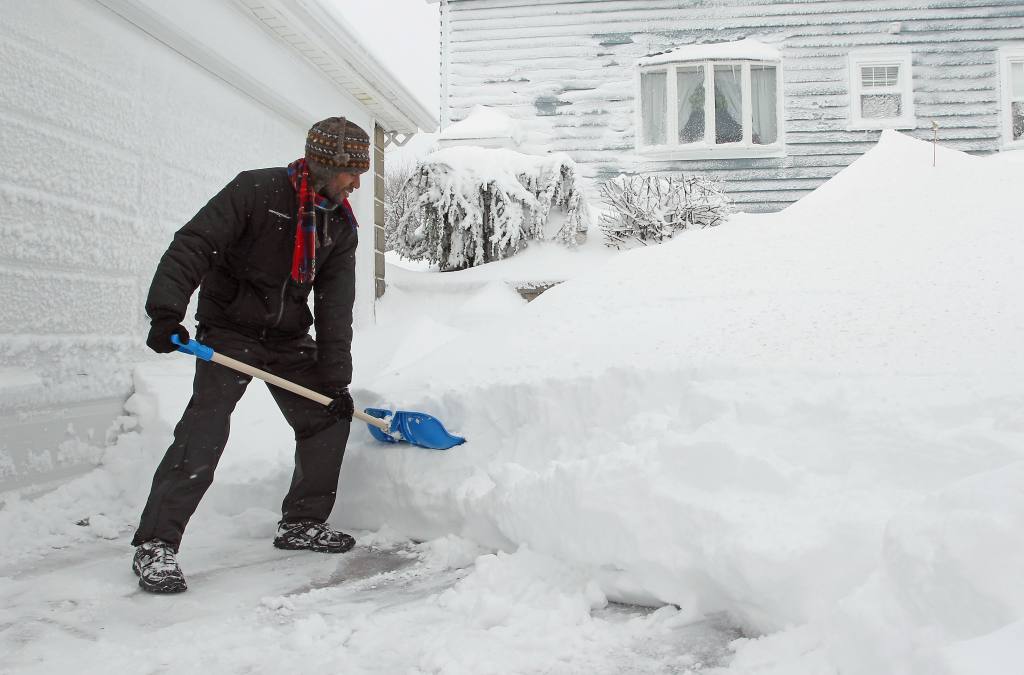 How To Prevent Snow from Sticking to Plow? Organize With Sandy