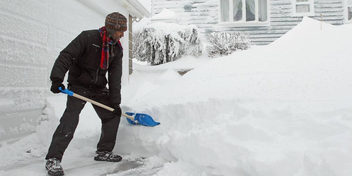 How To Prevent Snow from Sticking to Plow? Organize With Sandy