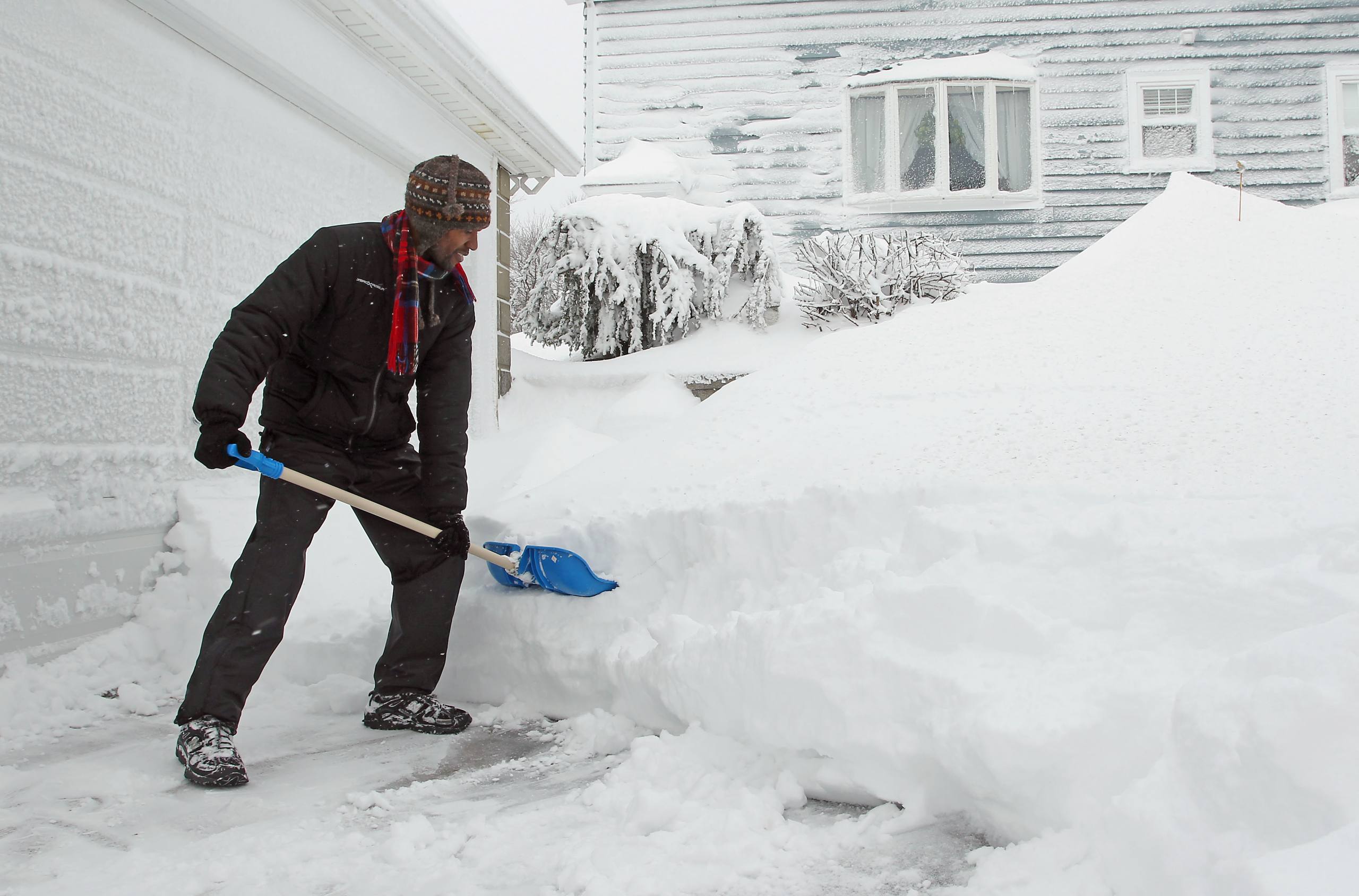 DuPont Teflon Snow & Ice Repellant for Snowblowers & Shovels 