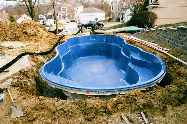 in ground pool construction