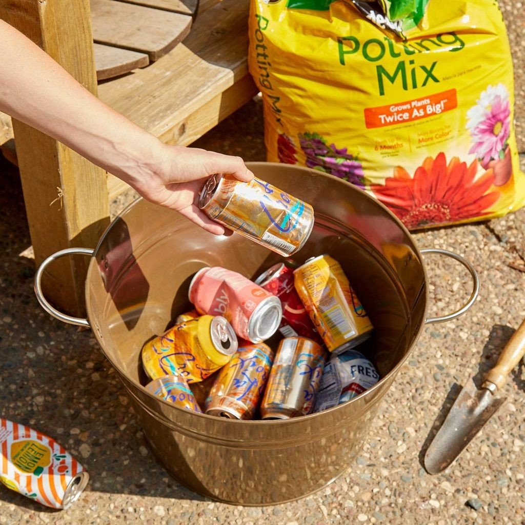 Saving Soil with Empty Cans