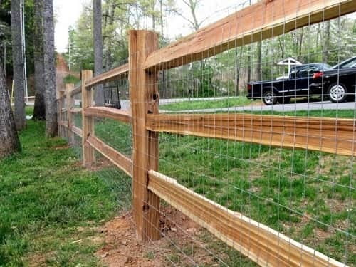 Simple Welded Wire Fence