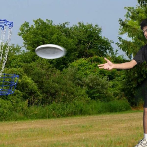 10 Ultimate Frisbee Games for Physical Education Throw, Catch and Run