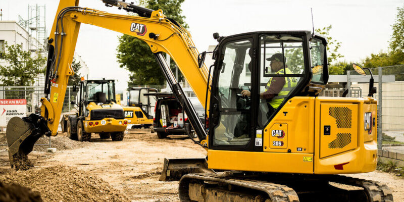 7 Tips for Operating a Mini Excavator