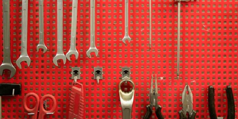 Effective Ways To Store Your Bulky Tools