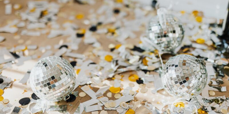 A Guide to DIY Party Decorations