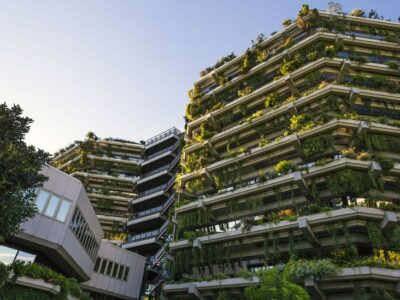 Building a Greener Future: Exploring Eco-Friendly Home Design and Technology