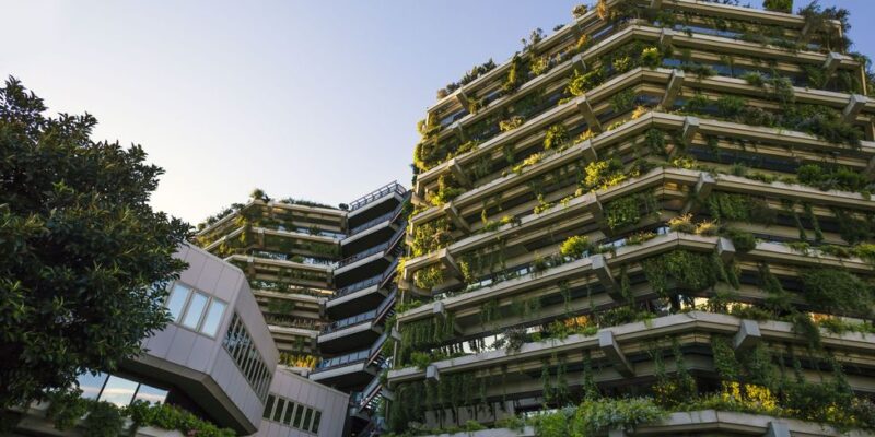 Building a Greener Future: Exploring Eco-Friendly Home Design and Technology