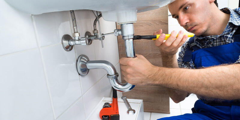 5 Reasons to Hire a Professional Plumbing Company for Your Plumbing Needs