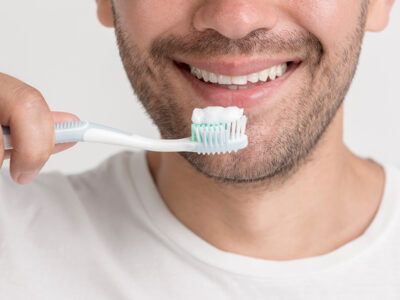 Maintaining Healthy Teeth & Gums Through Good Oral Hygiene