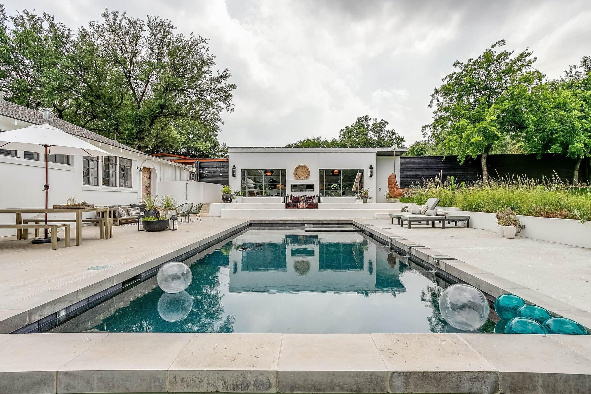 how-close-can-a-pool-be-to-a-house-in-texas-organize-with-sandy