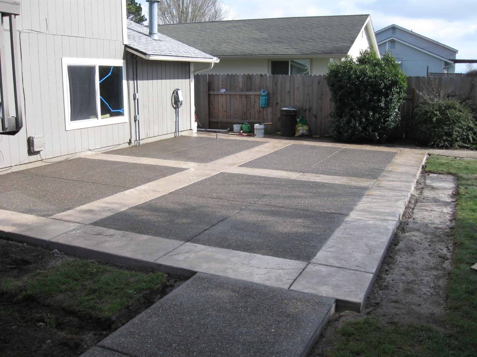 What Is the Best Shape for a Concrete Patio? Organize With Sandy