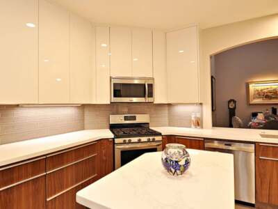 How to Choose the Perfect Kitchen Cabinets for Your Texas Home: A Buyer's Guide