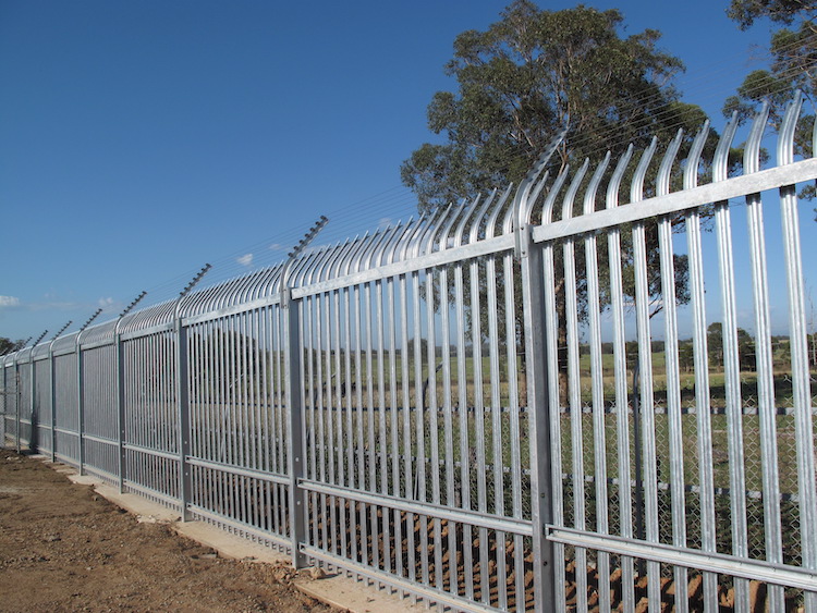Long Height Security Fencing