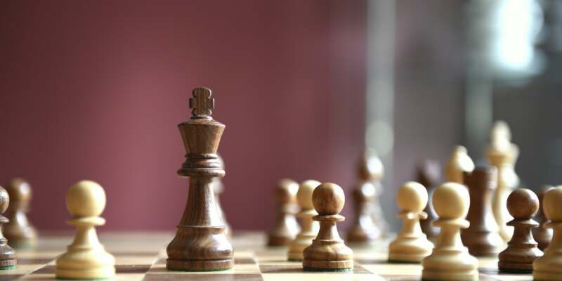 How to Intelligently Sharpen Your Mind Using a Chess Set