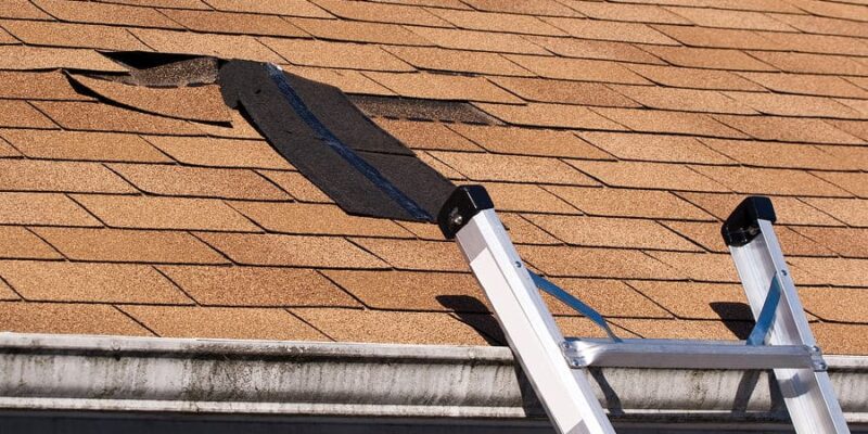 Telltale Signs that Your Roof is in Need of Repairs