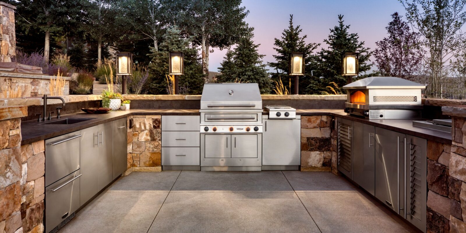 Do Outdoor BBQs Need to Be Covered? Organize With Sandy