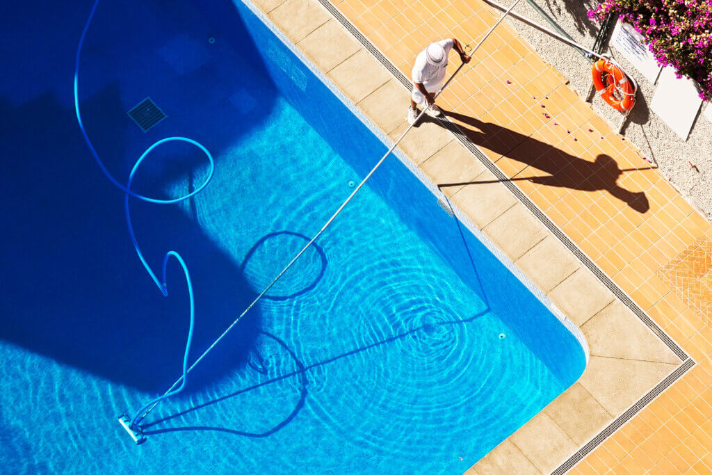 How to Vacuum the Pool?