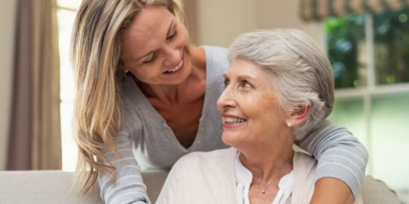 How to Support Senior Parents: Balancing Care and Independence